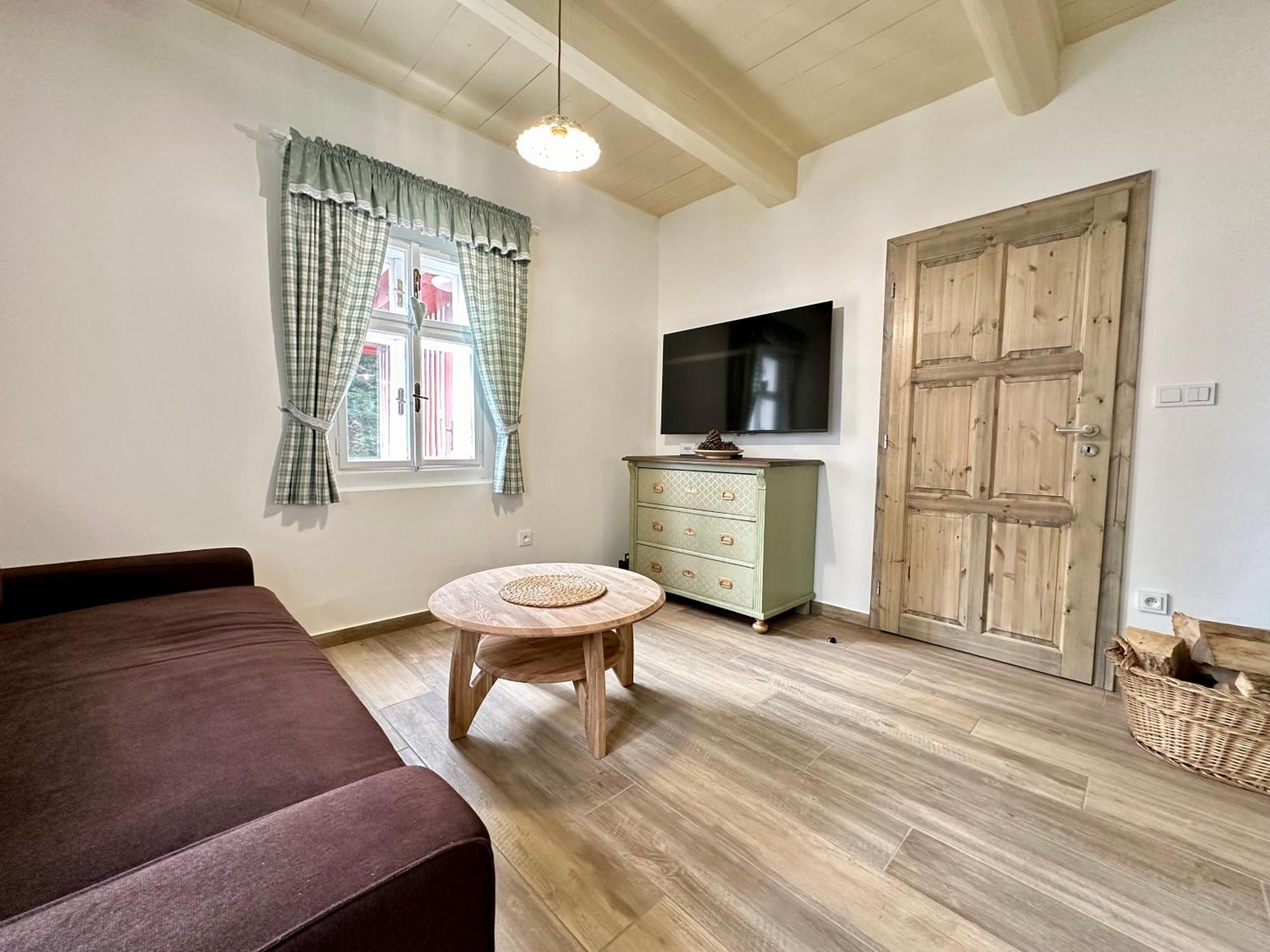 Janovice Holiday home *